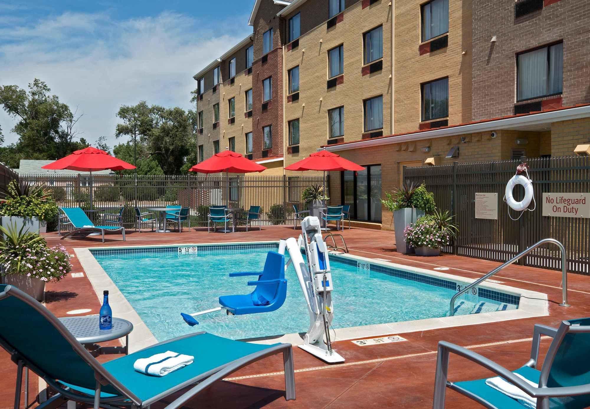 Towneplace Suites By Marriott Dodge City Exterior foto